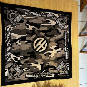 Harley-Davidson Black and Gray Bandana